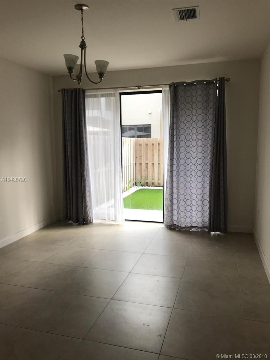 Doral Cay - Residential Lease