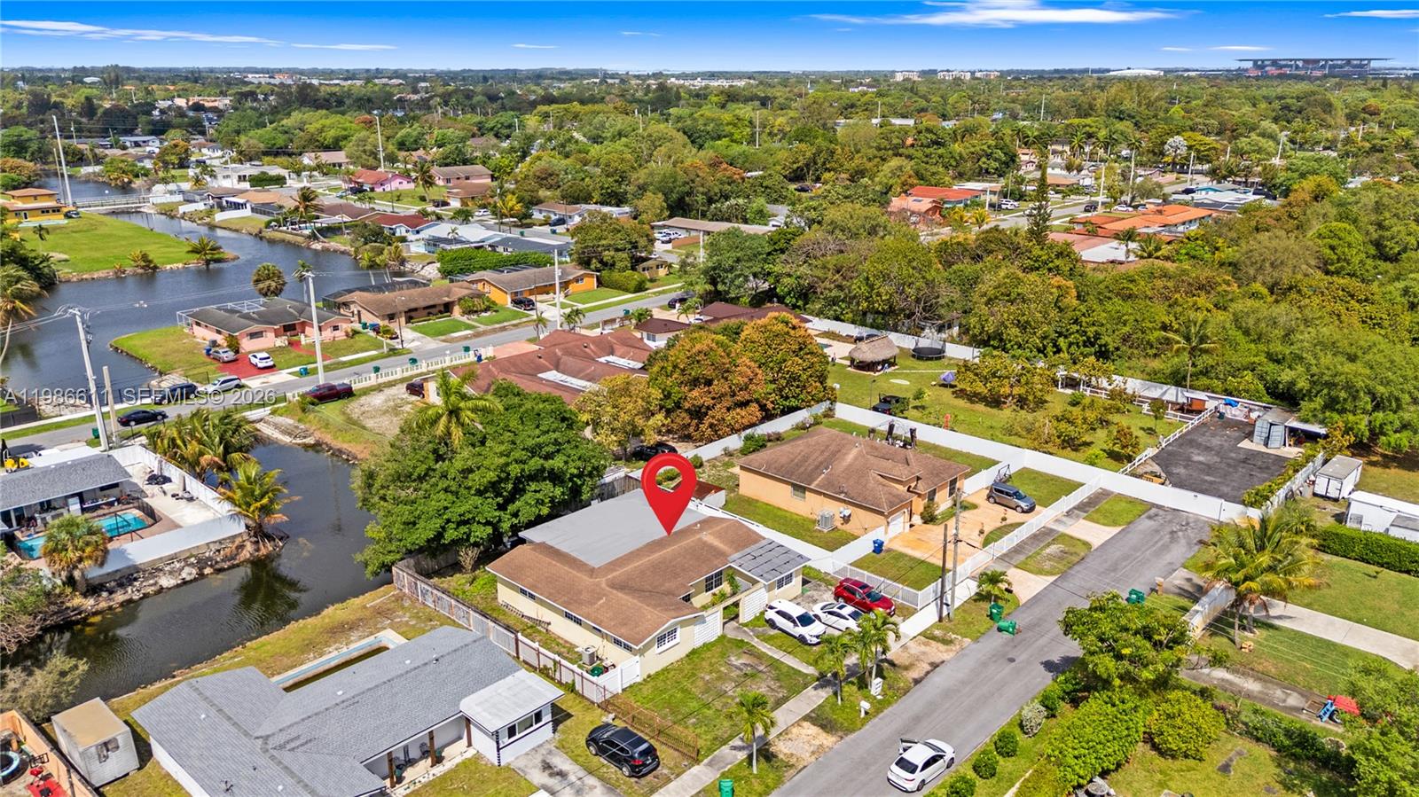 SUNNY LAKE ESTS 1ST ADDN - Residential Income