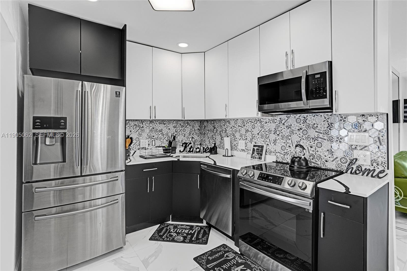 JOY HOMES - Residential