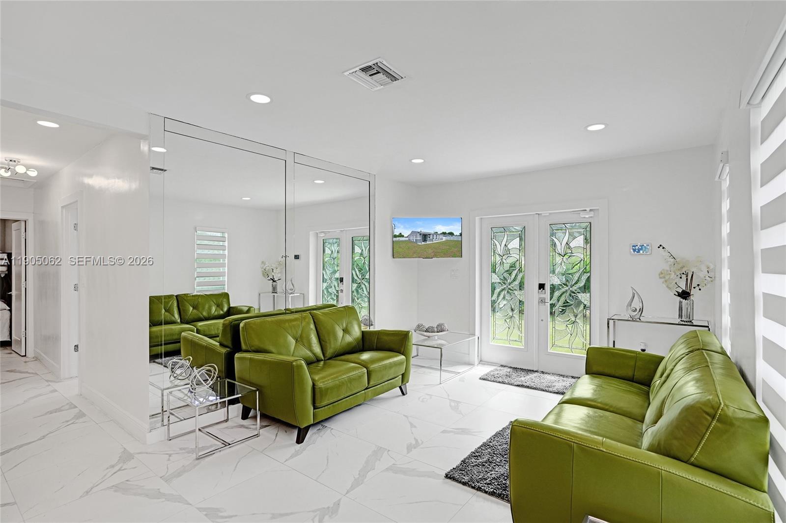 JOY HOMES - Residential