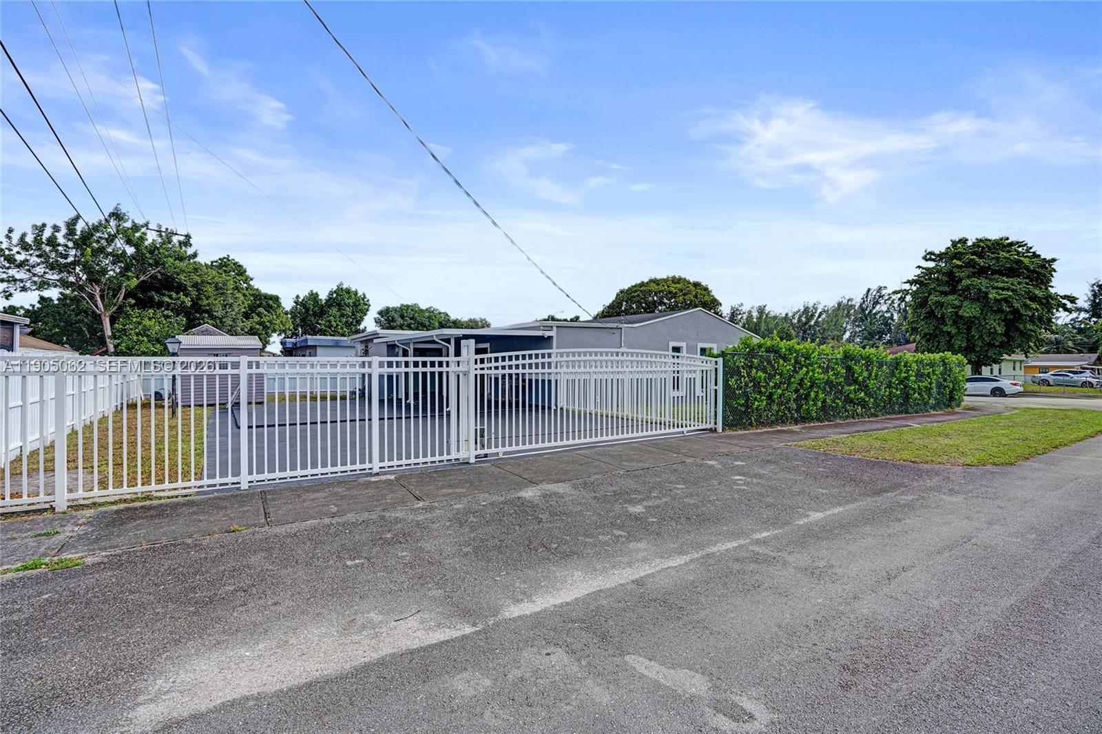 JOY HOMES - Residential