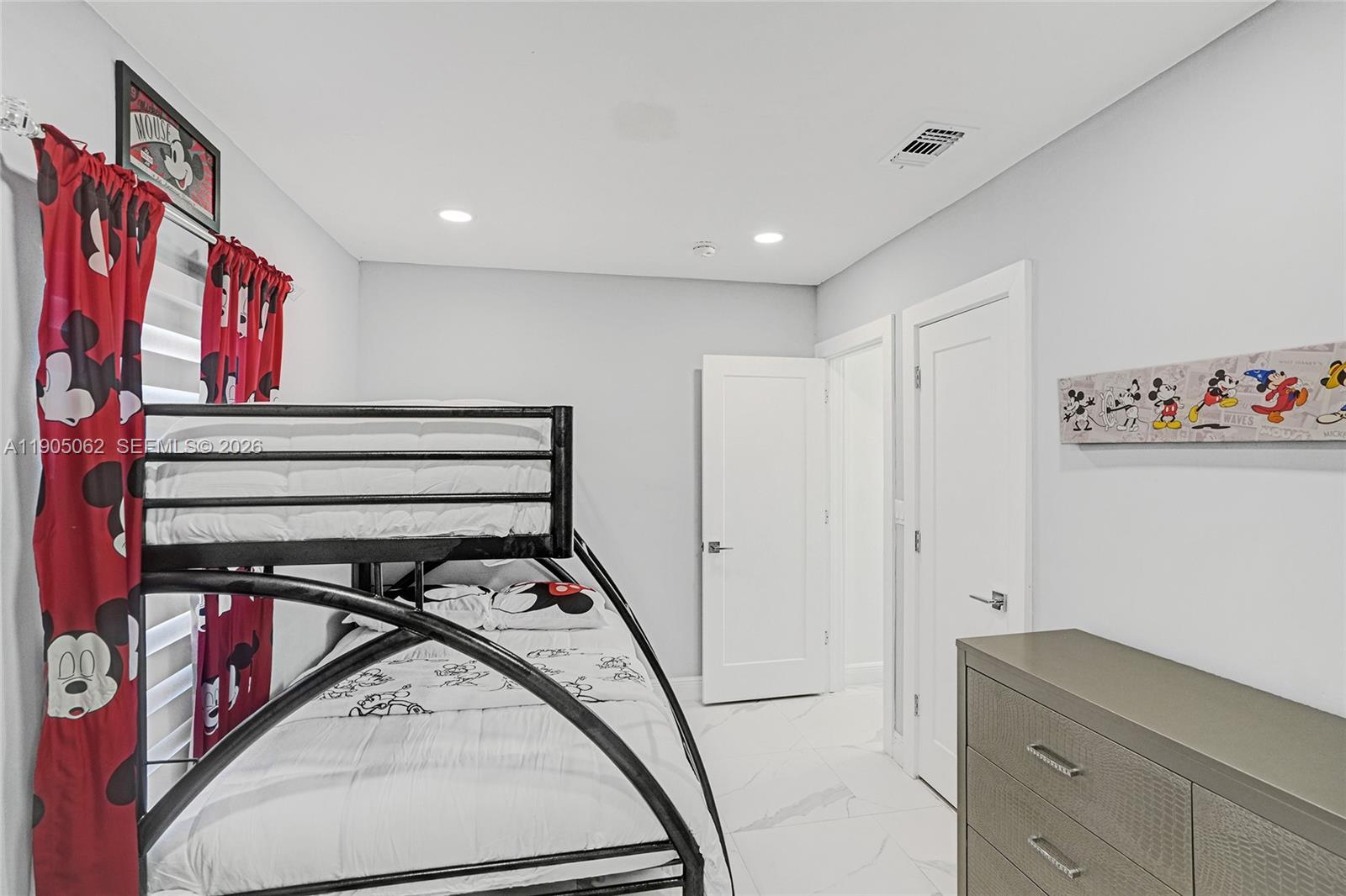 JOY HOMES - Residential