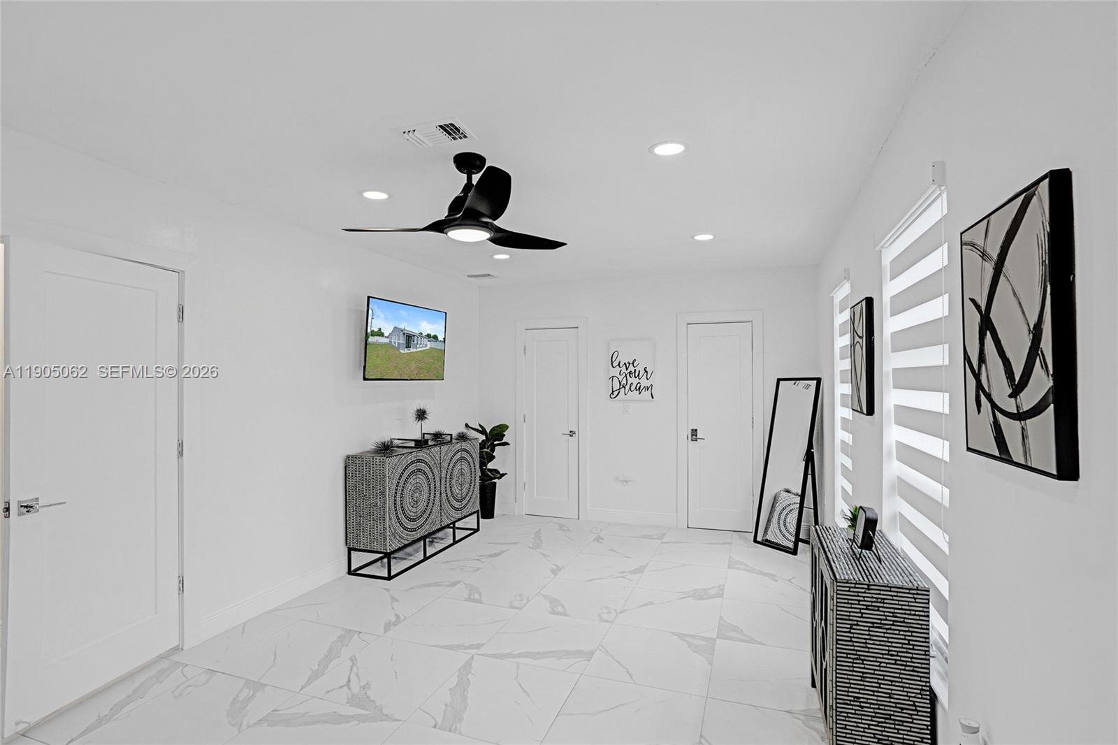 JOY HOMES - Residential