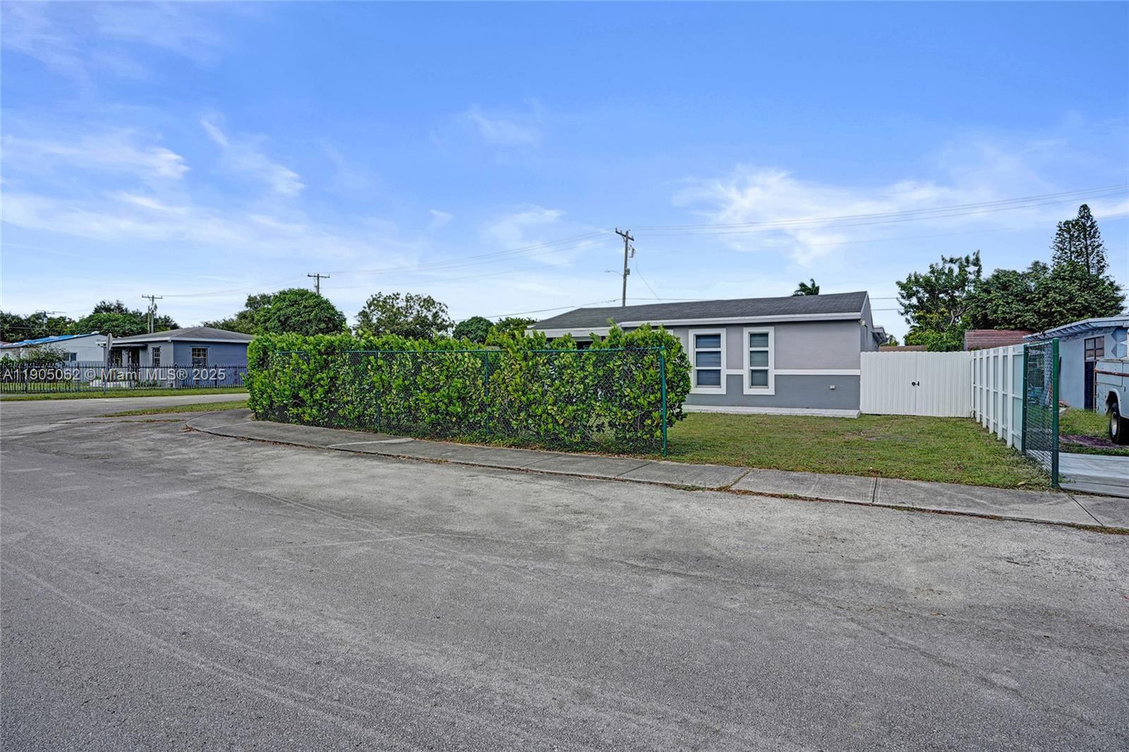 JOY HOMES - Residential