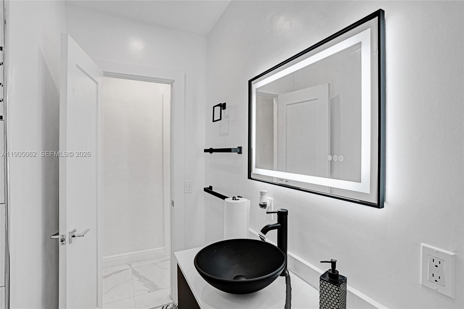 JOY HOMES - Residential