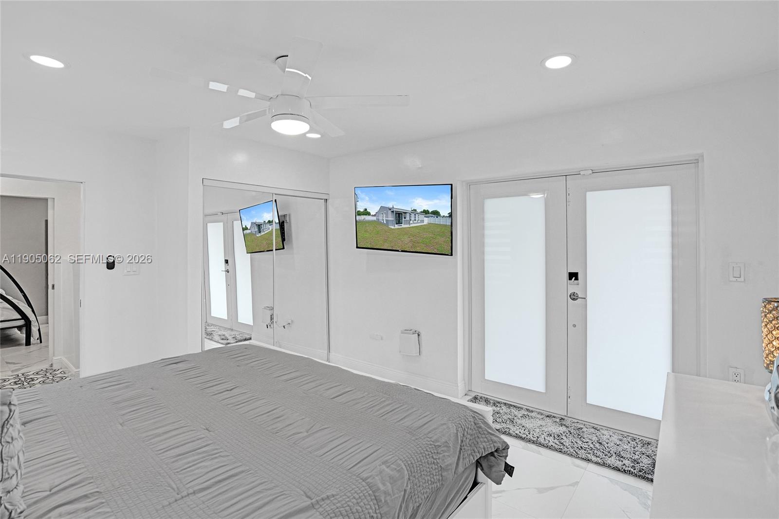 JOY HOMES - Residential