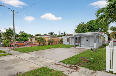 390 NE 51st Ct Oakland Park FL 33334