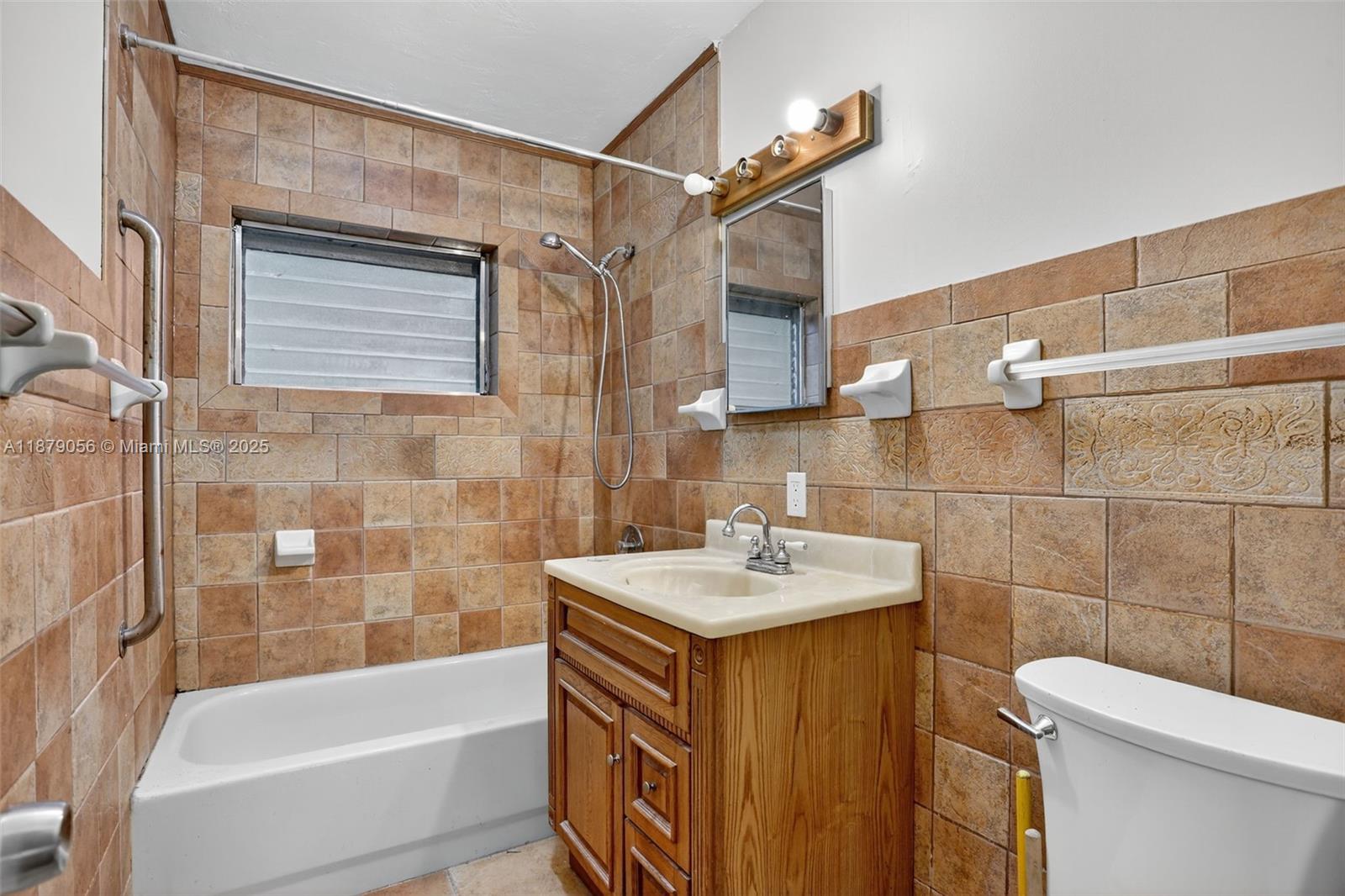 NORTH ANDREWS TERRACE SEC - Residential