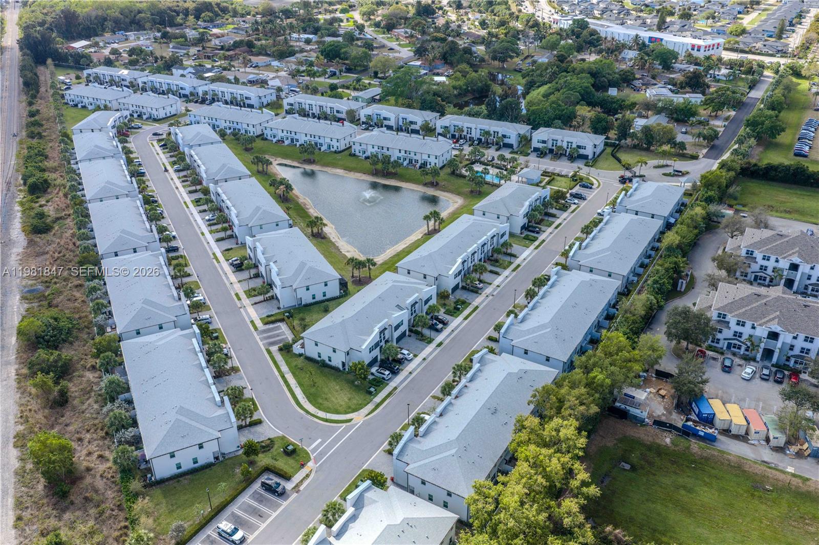 ENCLAVE AT MANGONIA PARK - Residential