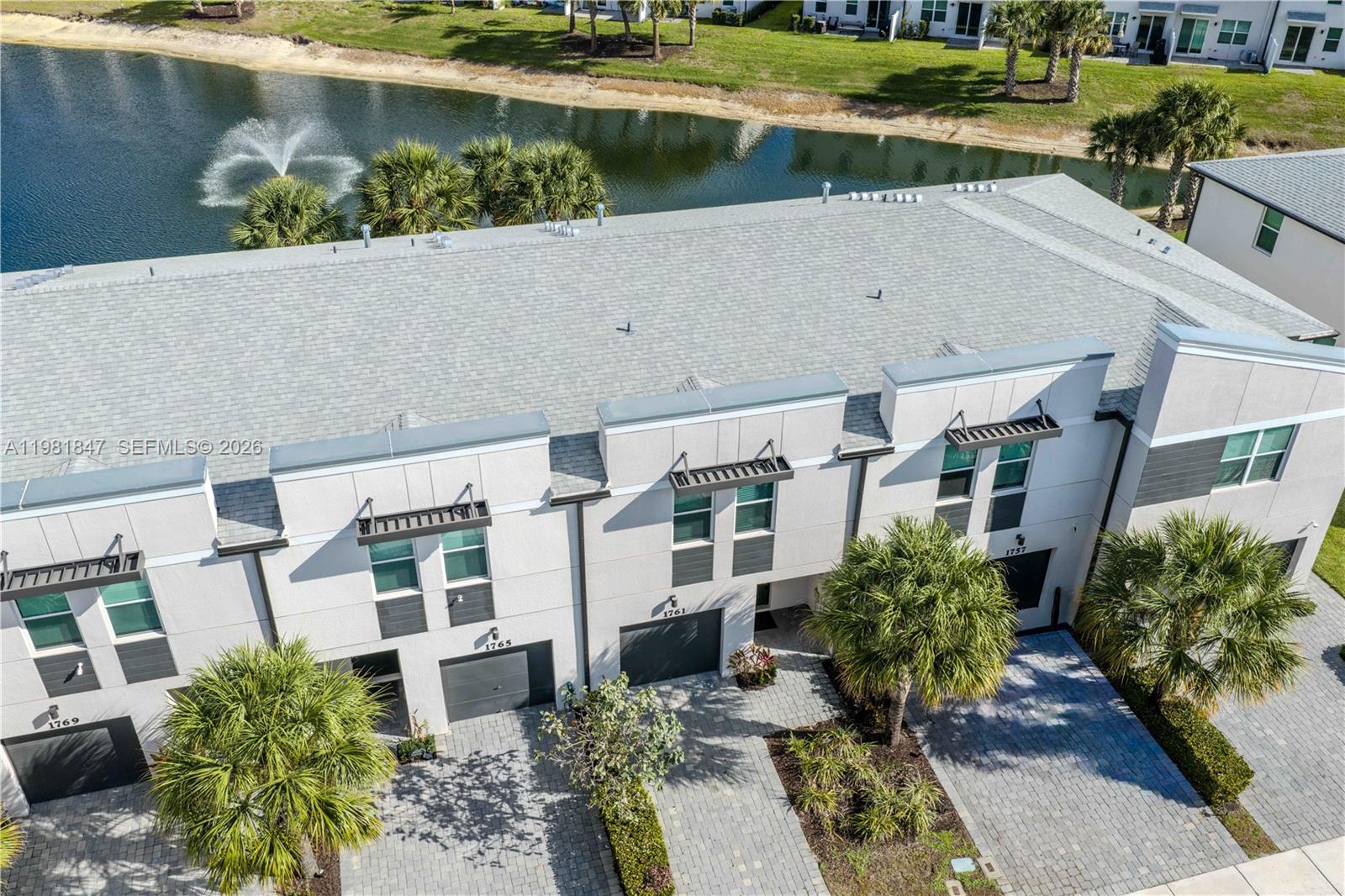 ENCLAVE AT MANGONIA PARK - Residential