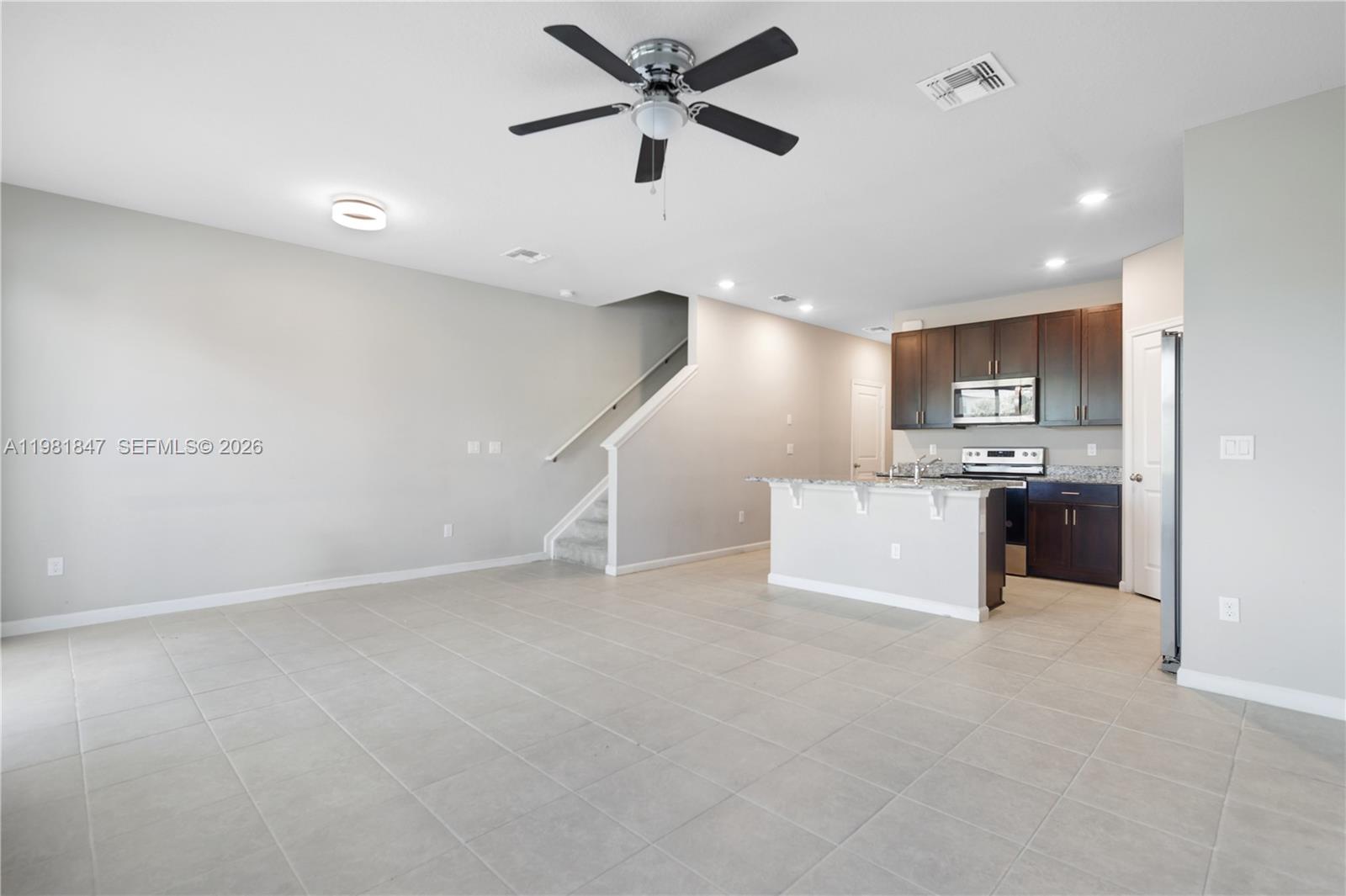 ENCLAVE AT MANGONIA PARK - Residential