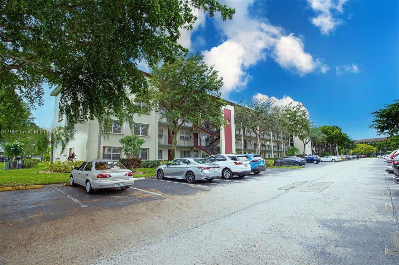 KINGSLEY AT CENTURY VILLA - Residential