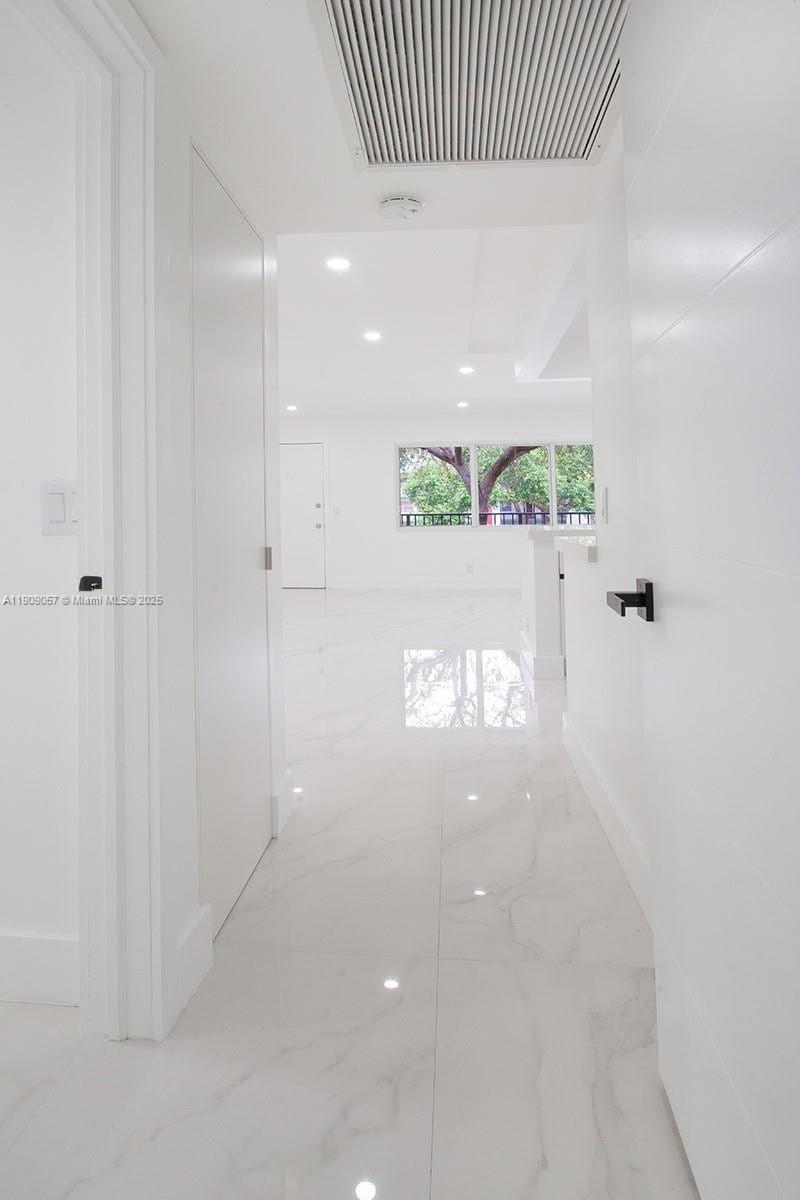 KINGSLEY AT CENTURY VILLA - Residential