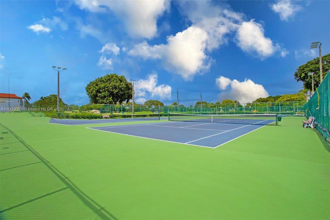 KINGSLEY AT CENTURY VILLA - Residential