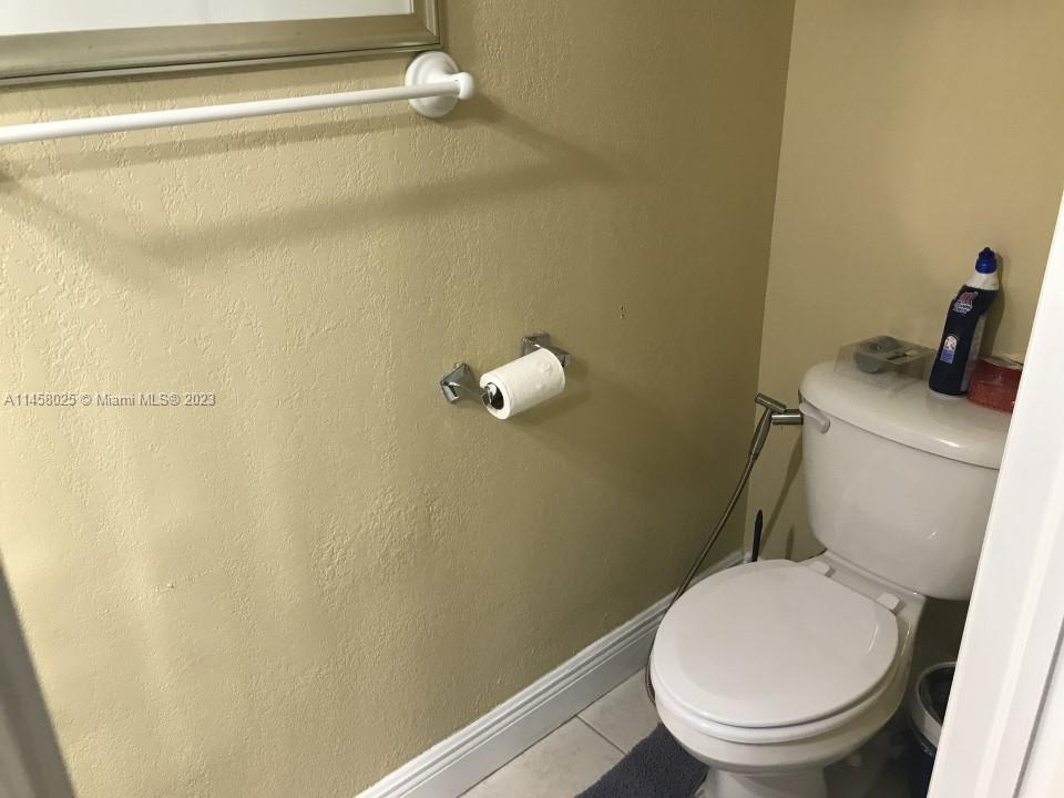 OLIVINE AT THE TOWNSHIP - Residential Lease