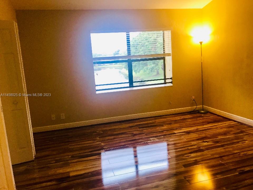 OLIVINE AT THE TOWNSHIP - Residential Lease