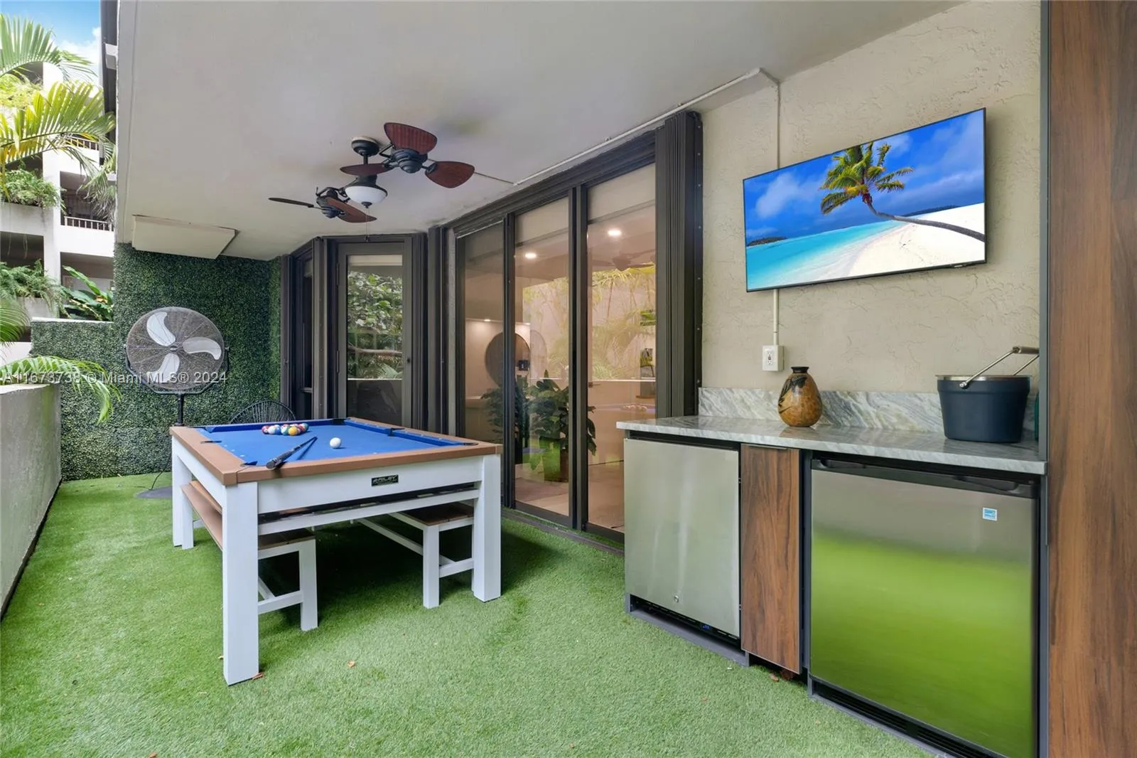 Key Biscayne, Florida 33149, United States, 2 Bedrooms Bedrooms, ,2 BathroomsBathrooms,Residential,Active,80599