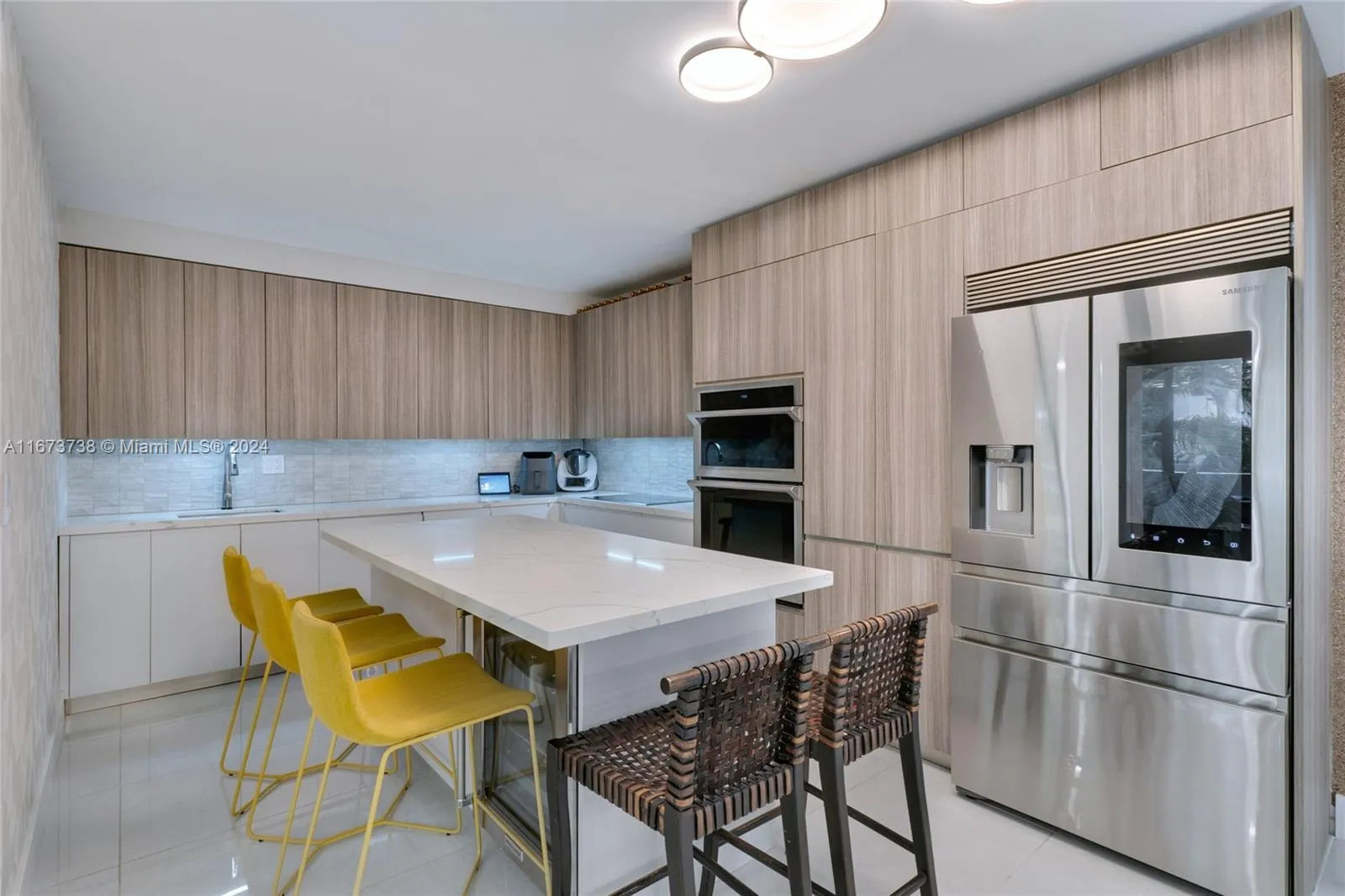 Key Biscayne, Florida 33149, United States, 2 Bedrooms Bedrooms, ,2 BathroomsBathrooms,Residential,Active,80599