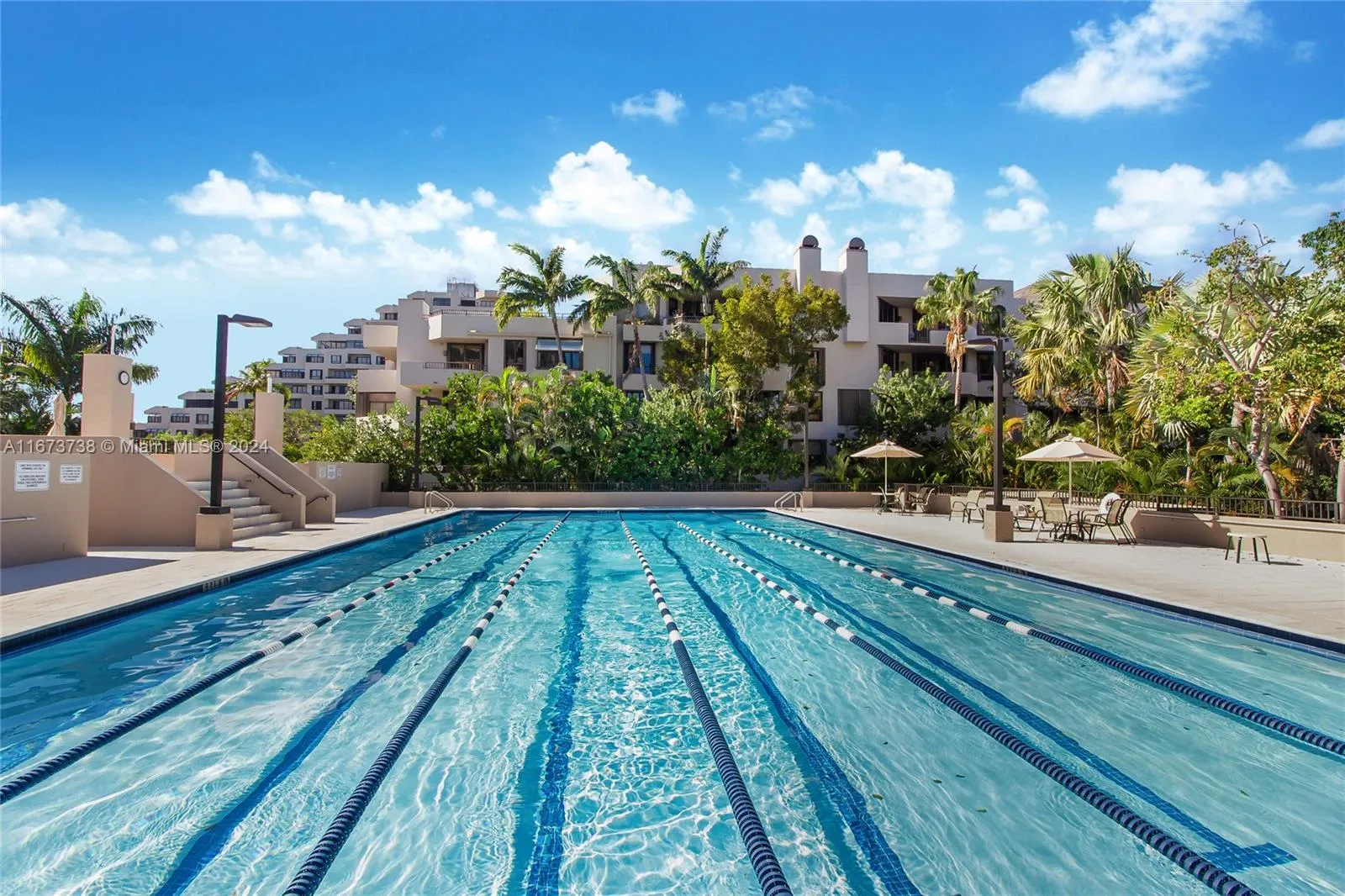 Key Biscayne, Florida 33149, United States, 2 Bedrooms Bedrooms, ,2 BathroomsBathrooms,Residential,Active,80599