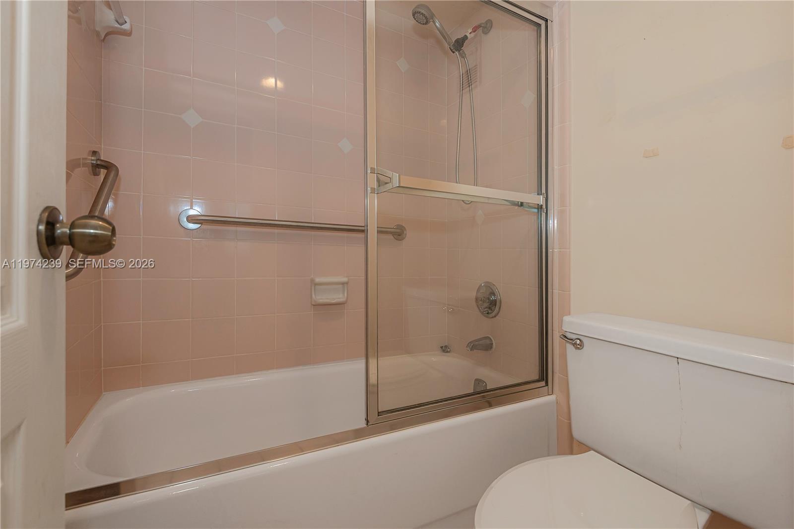 KENDALL GATE CONDO - Residential