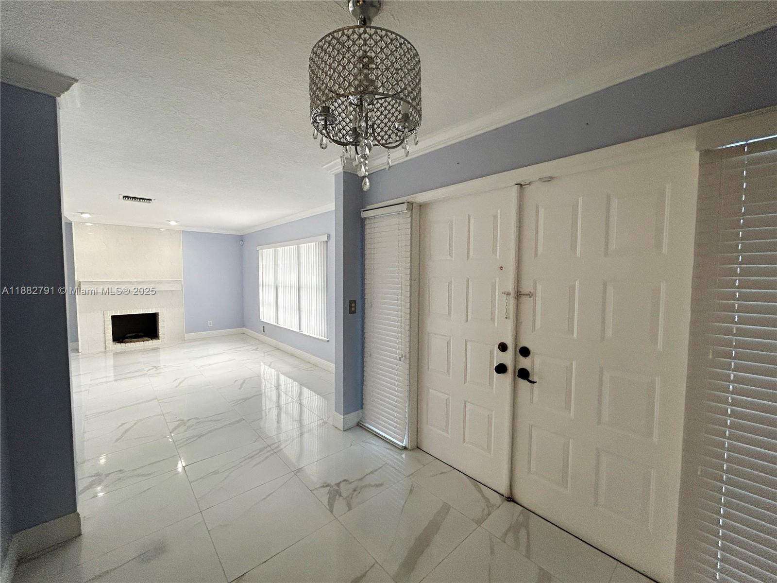 RAMBLEWOOD - Residential Lease