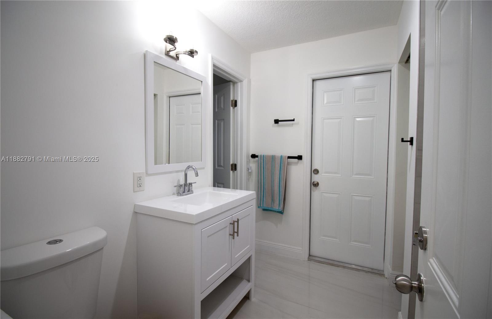 RAMBLEWOOD - Residential Lease