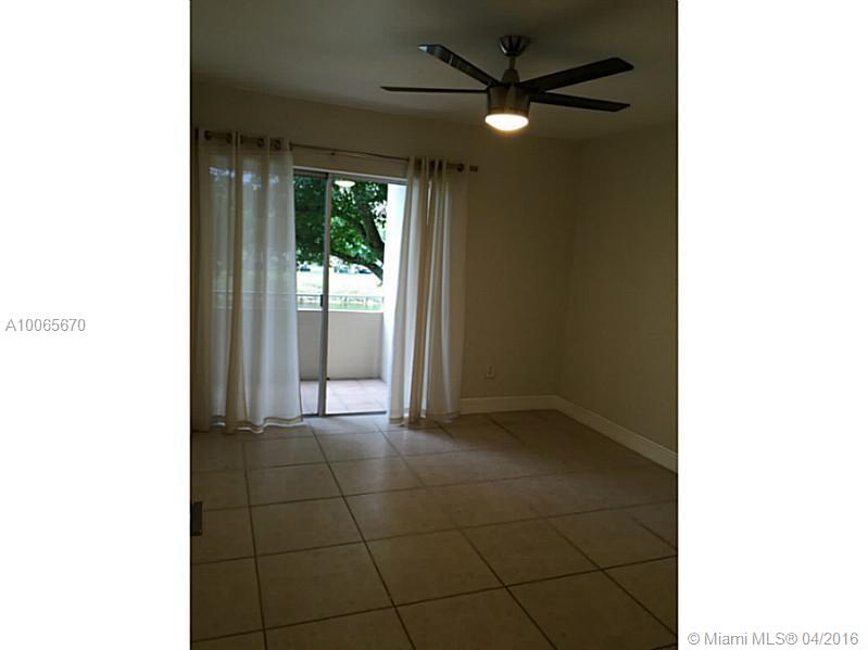 KINGS CREEK SO CONDO - Residential Lease