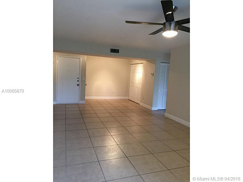 KINGS CREEK SO CONDO - Residential Lease