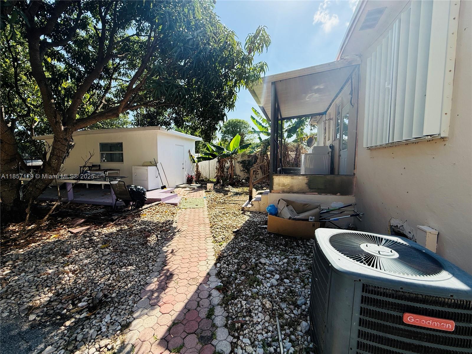 TOWNSITE OF LARKINS - Residential