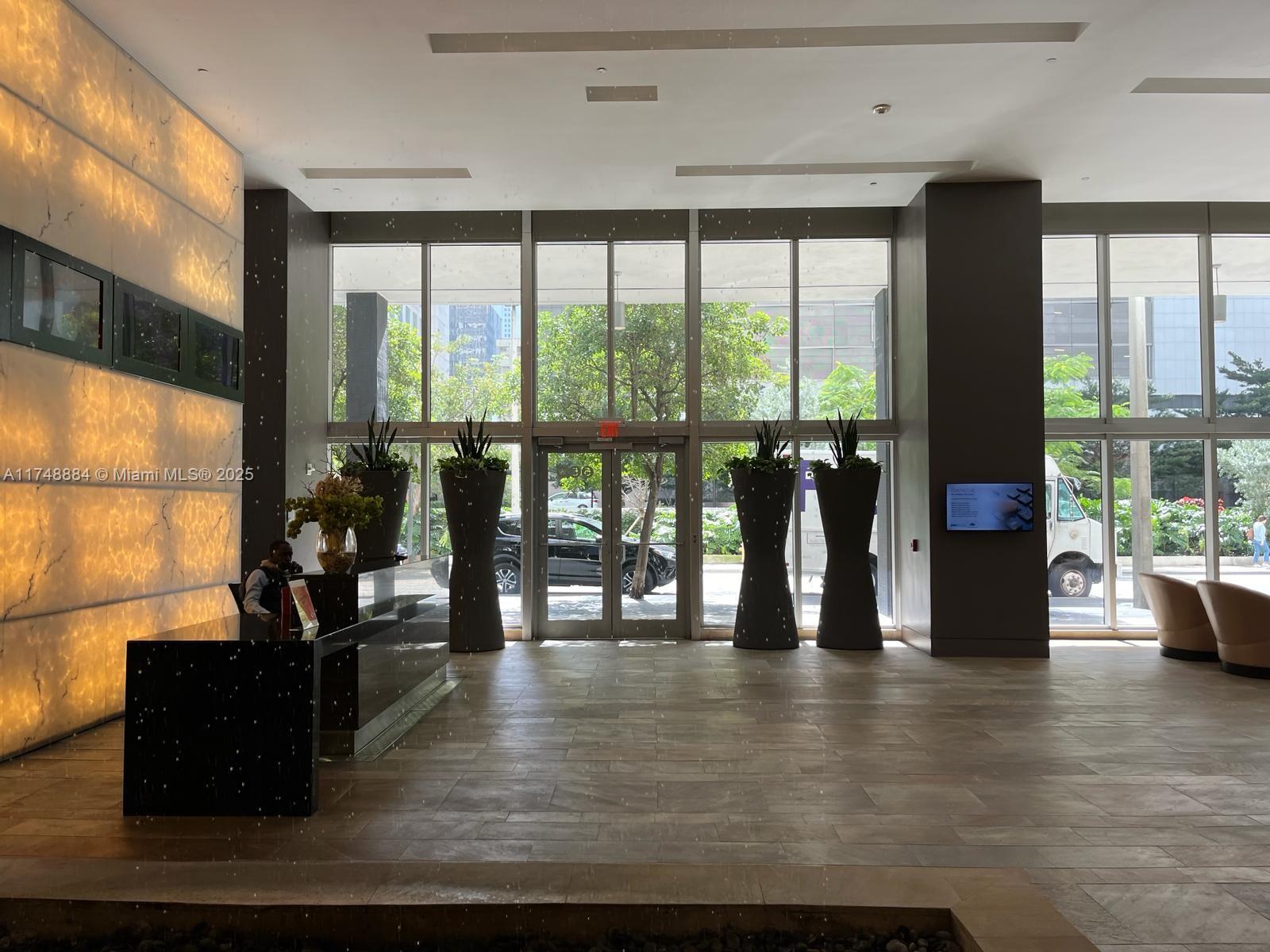 500 BRICKELL WEST CONDO - Residential