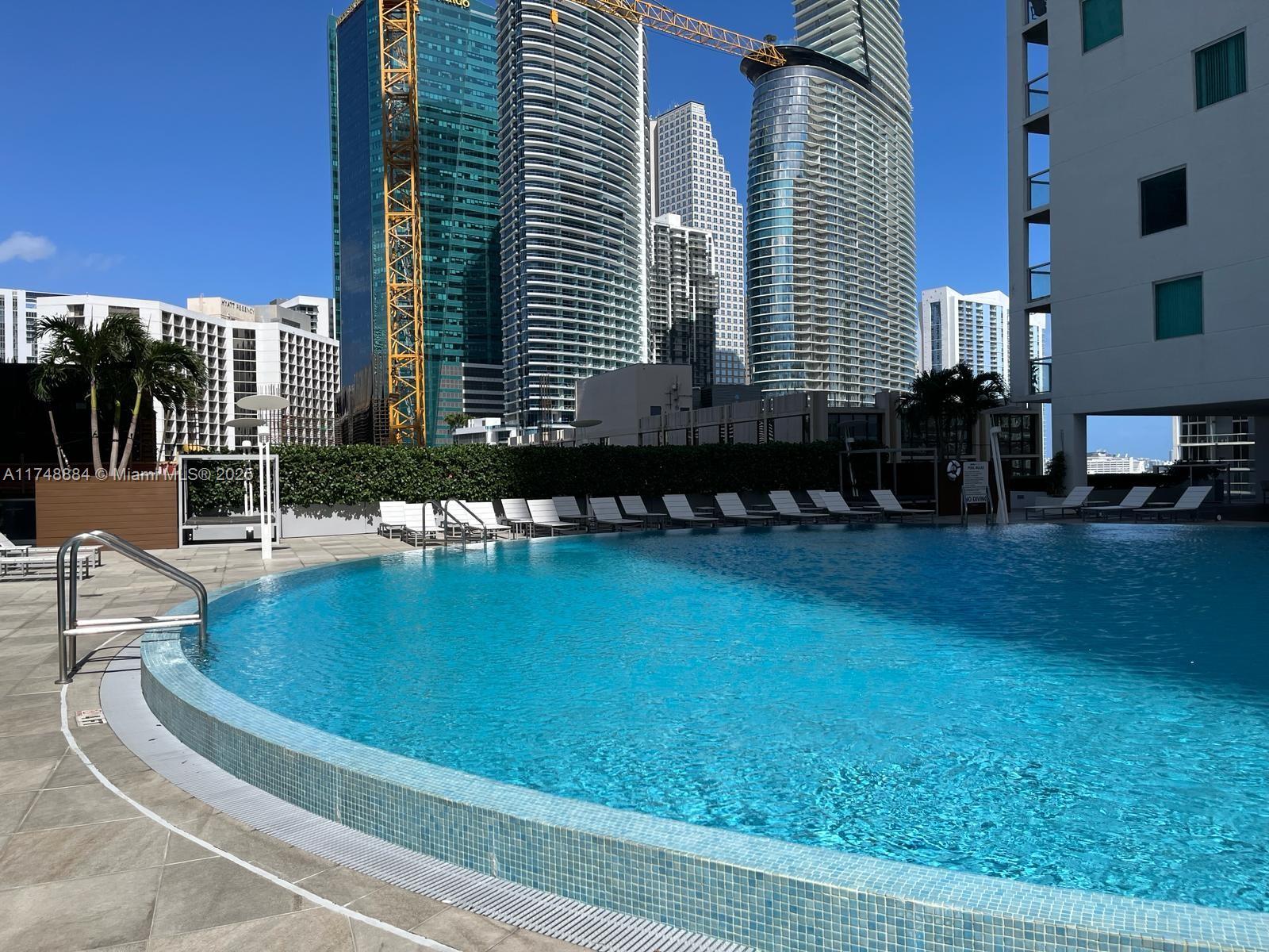 500 BRICKELL WEST CONDO - Residential
