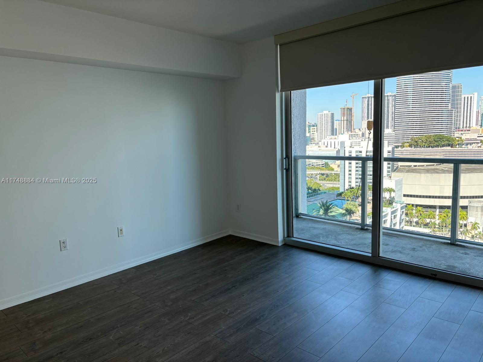 500 BRICKELL WEST CONDO - Residential