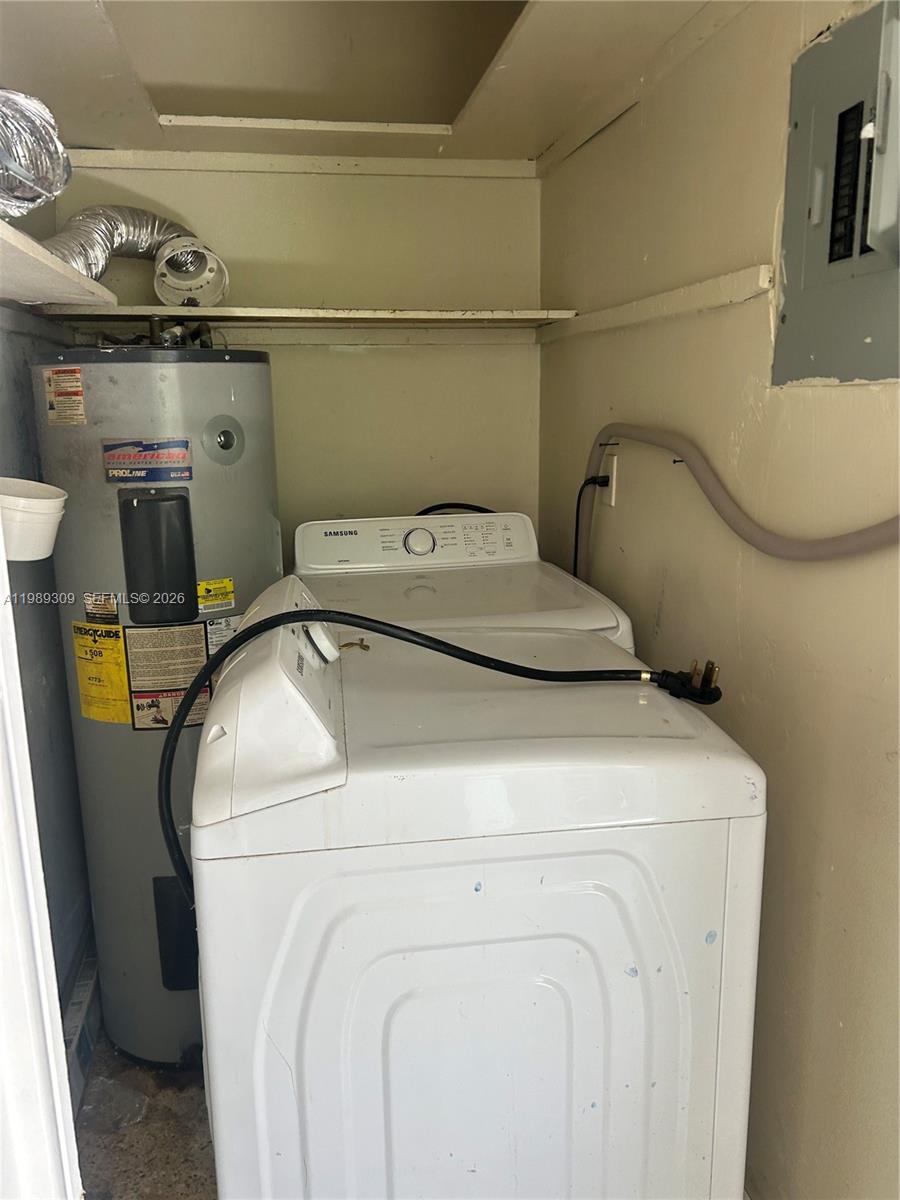 MYERS SUB 1ST ADDN - Residential Lease