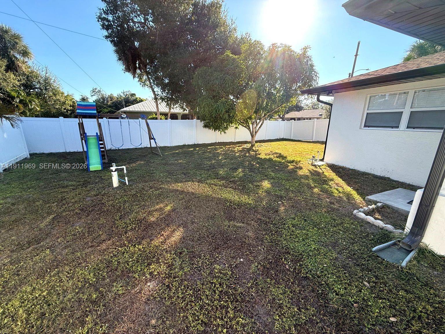 Port Charlotte - Residential