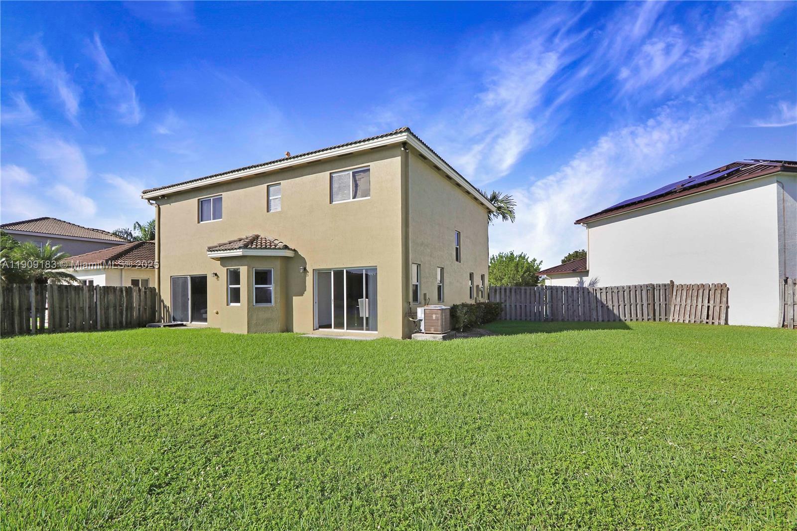 Pelican Bay at Old Cutler - Residential