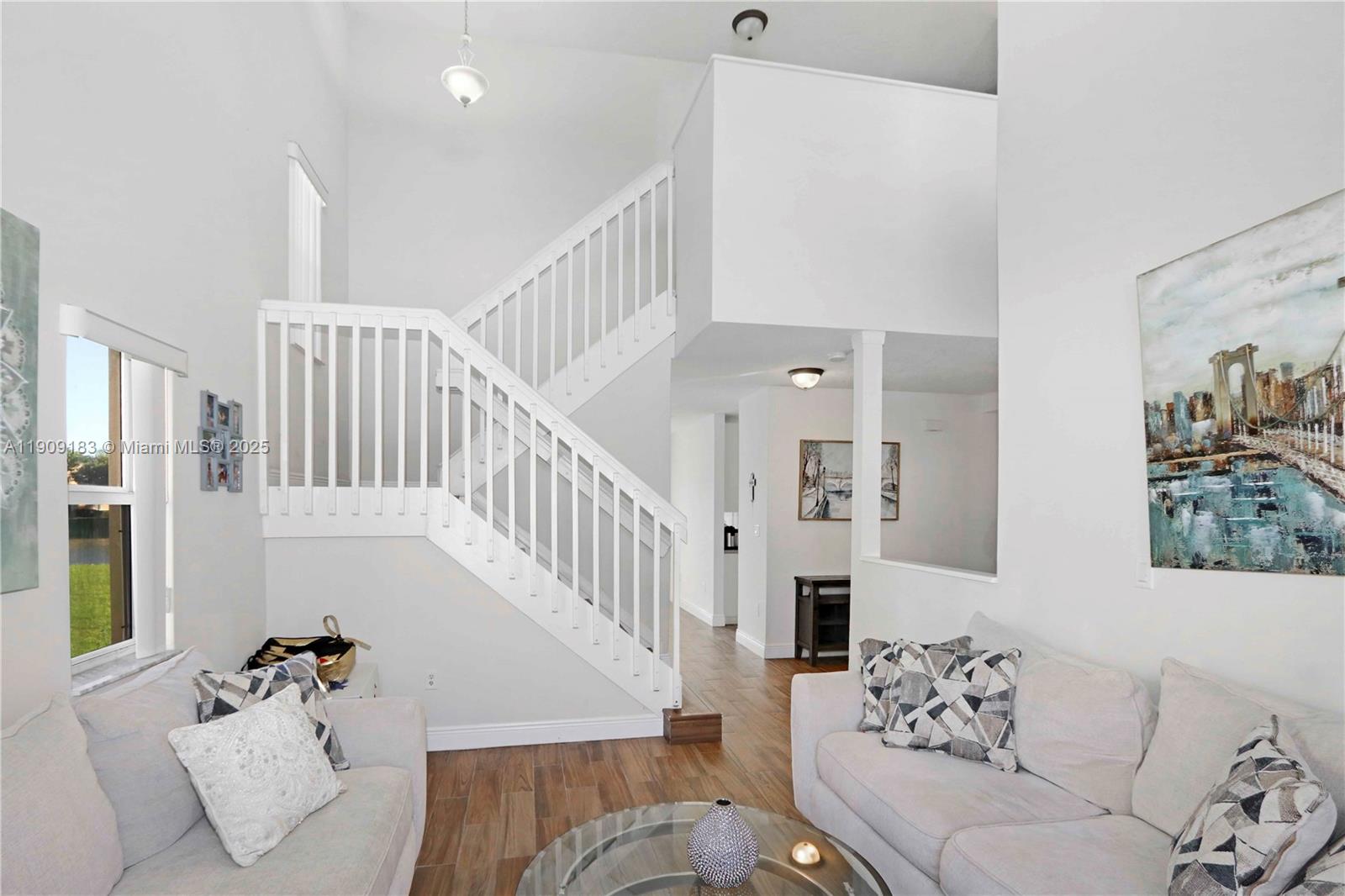 Pelican Bay at Old Cutler - Residential