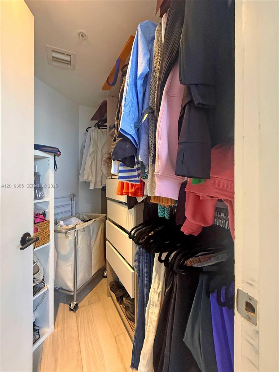 BRICKELL TEN CONDO - Residential