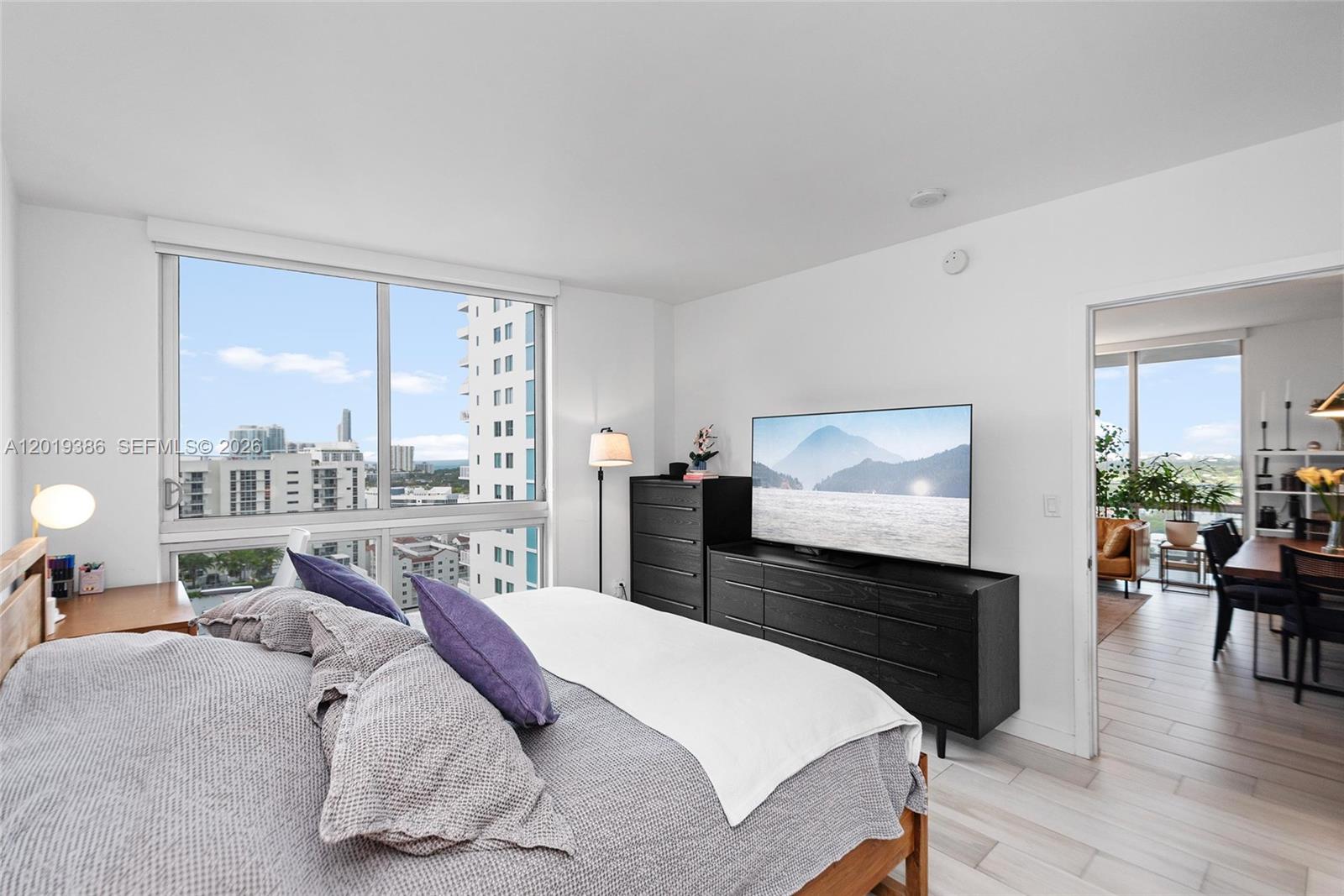 BRICKELL TEN CONDO - Residential
