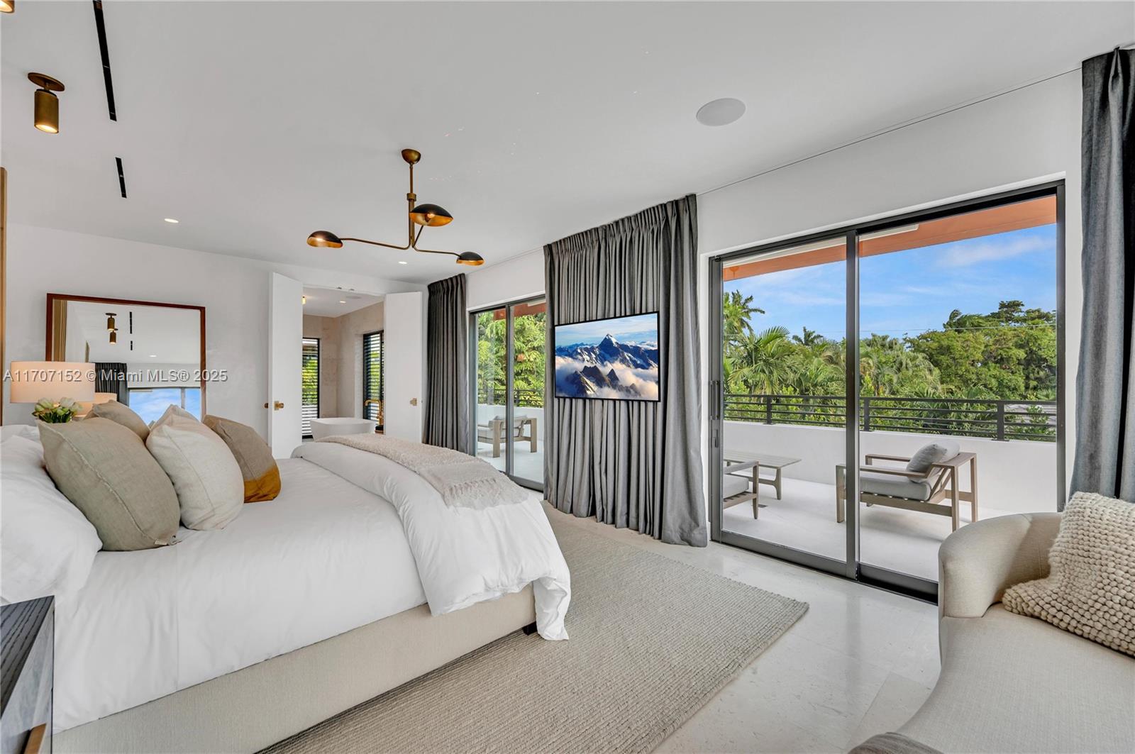 NORTH BAY ISLAND - Residential