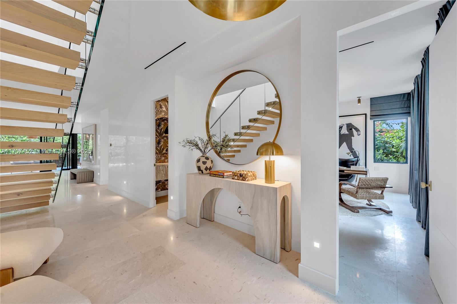 NORTH BAY ISLAND - Residential