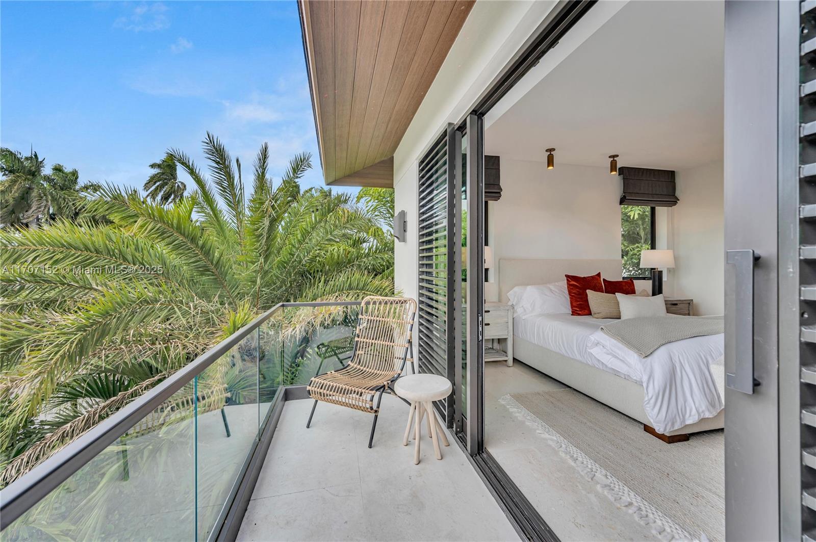 NORTH BAY ISLAND - Residential