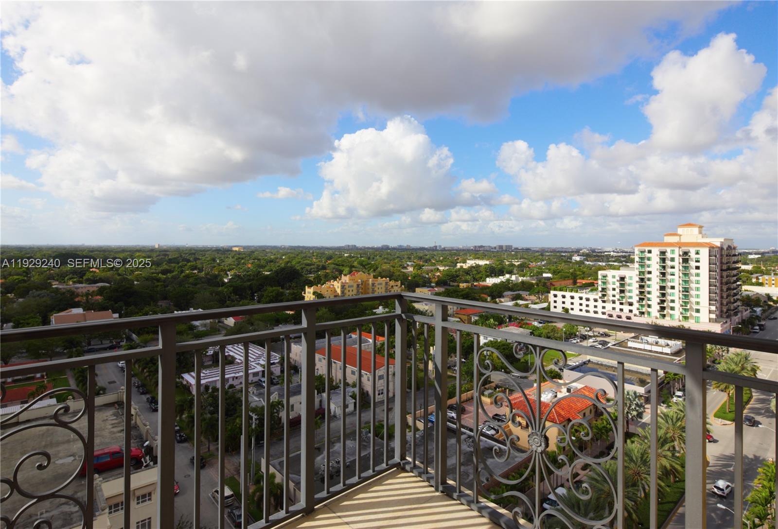 THE PONCE DE LEON CONDO - Residential