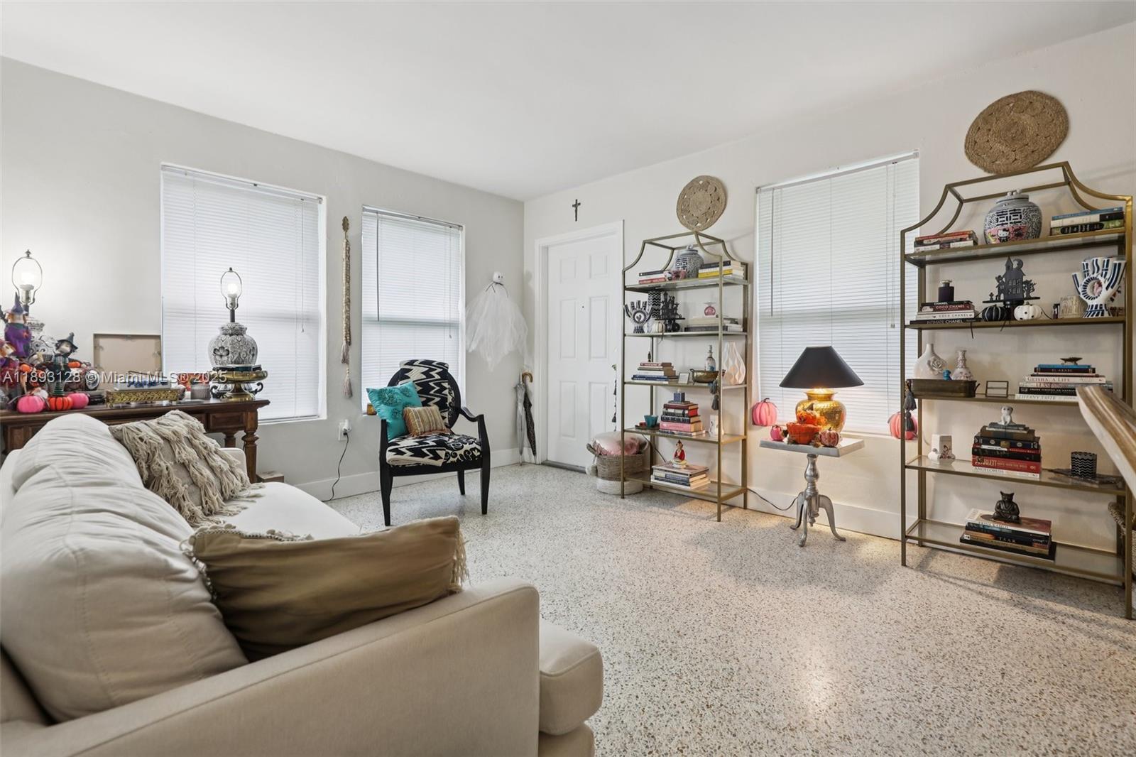 TAMIAMI PINES - Residential Income