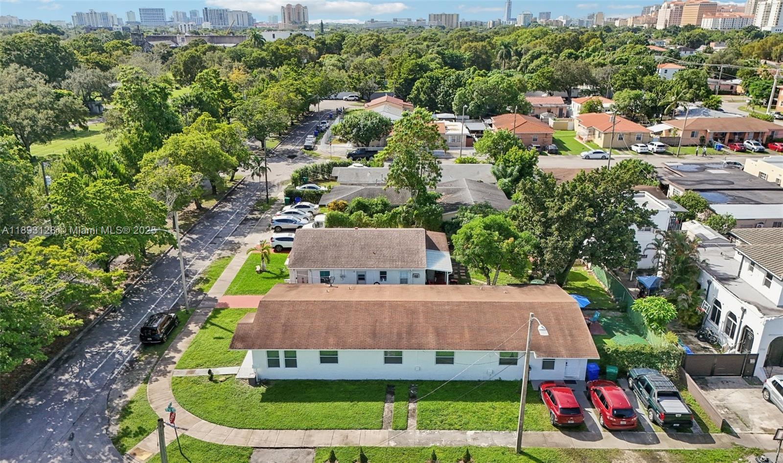 View photos, virtual tours, details... 3300 SW 9th Ter