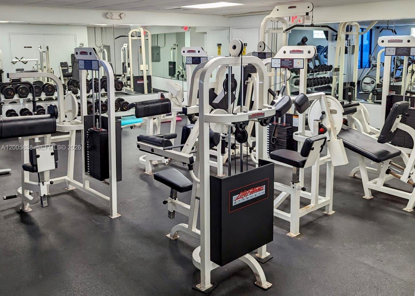 SEA AIR TOWERS CONDO - Residential Lease