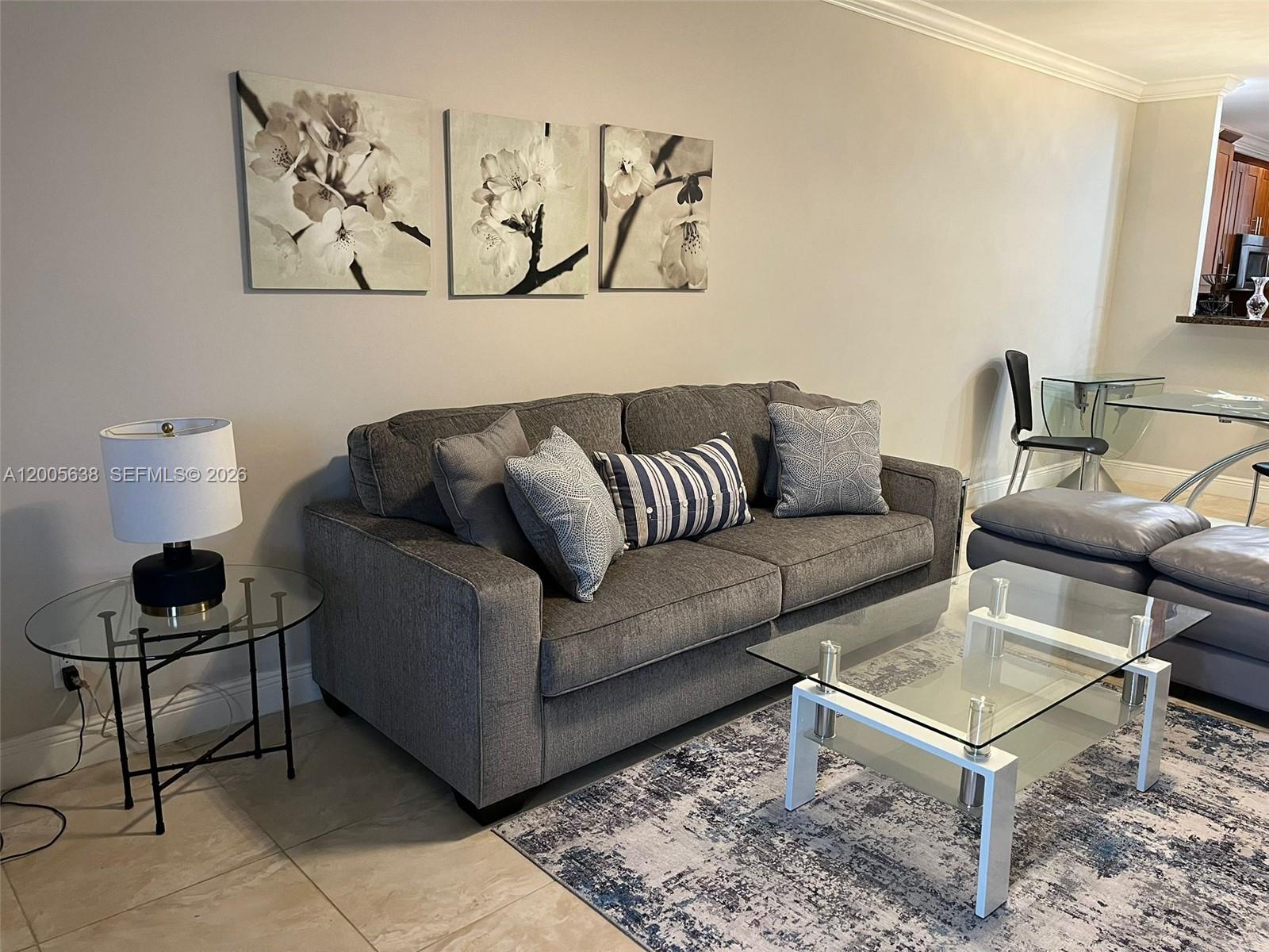 SEA AIR TOWERS CONDO - Residential Lease