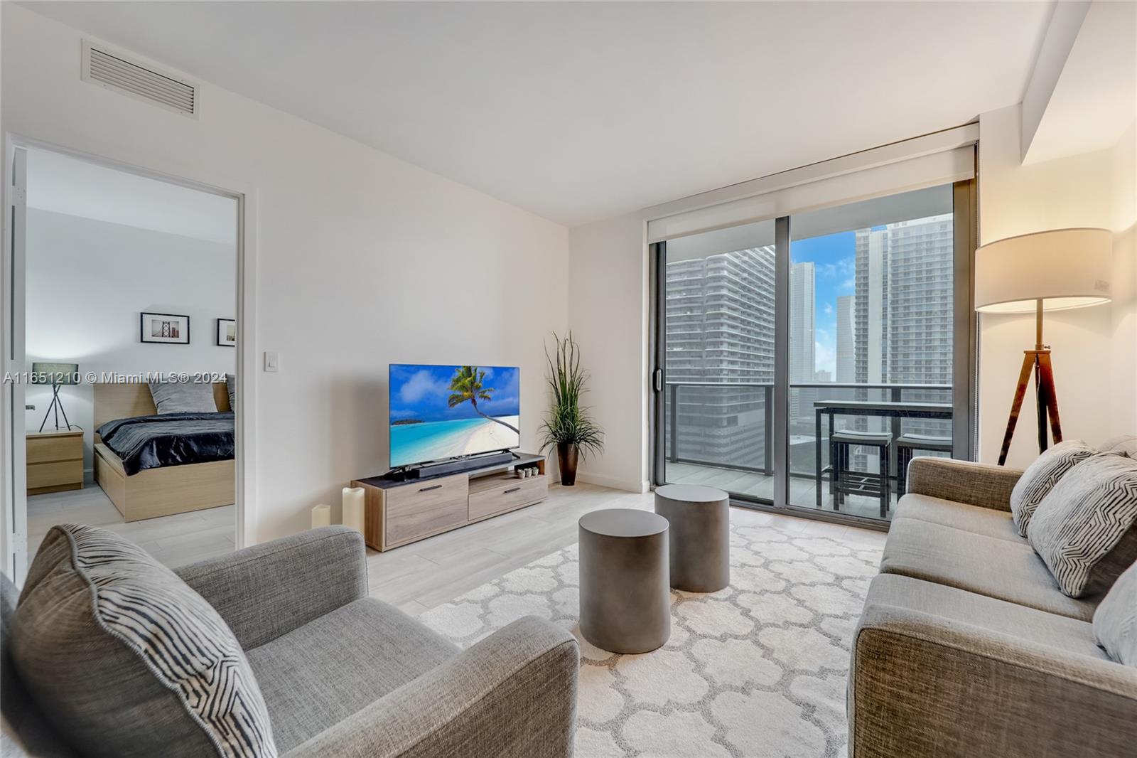BRICKELL HEIGHTS EAST - Residential Lease