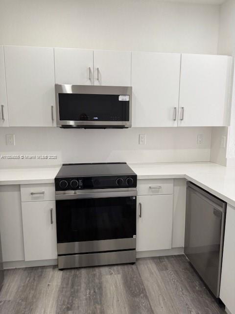 SHOMA HOMES AT COUNTRY CL - Residential Lease