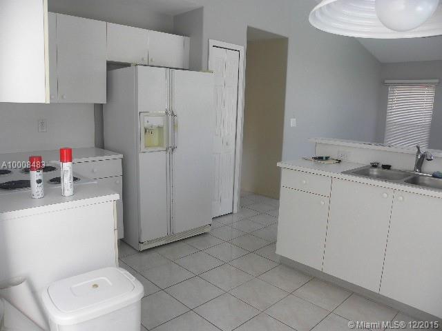 Heftler Homes At Pembroke - Residential