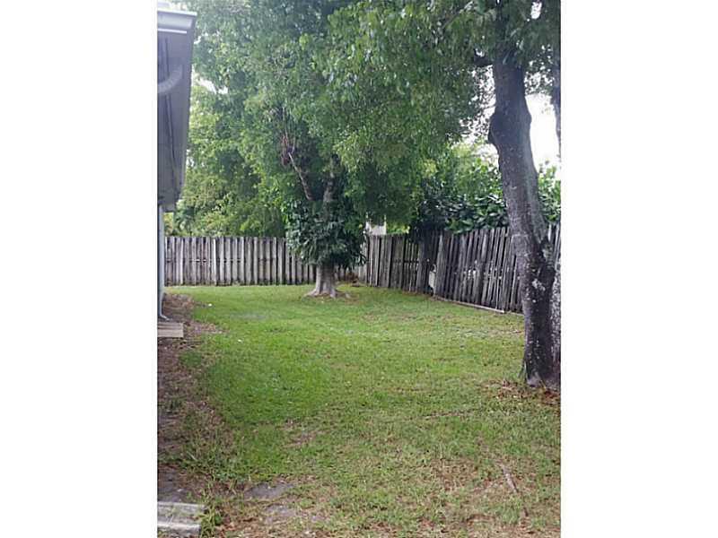 HOMESTEAD LAKES FARMLIFE - Residential